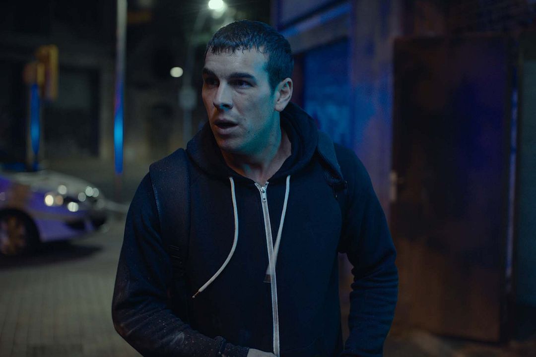 Cross The Line - Du sollst nicht töten : Bild Mario Casas