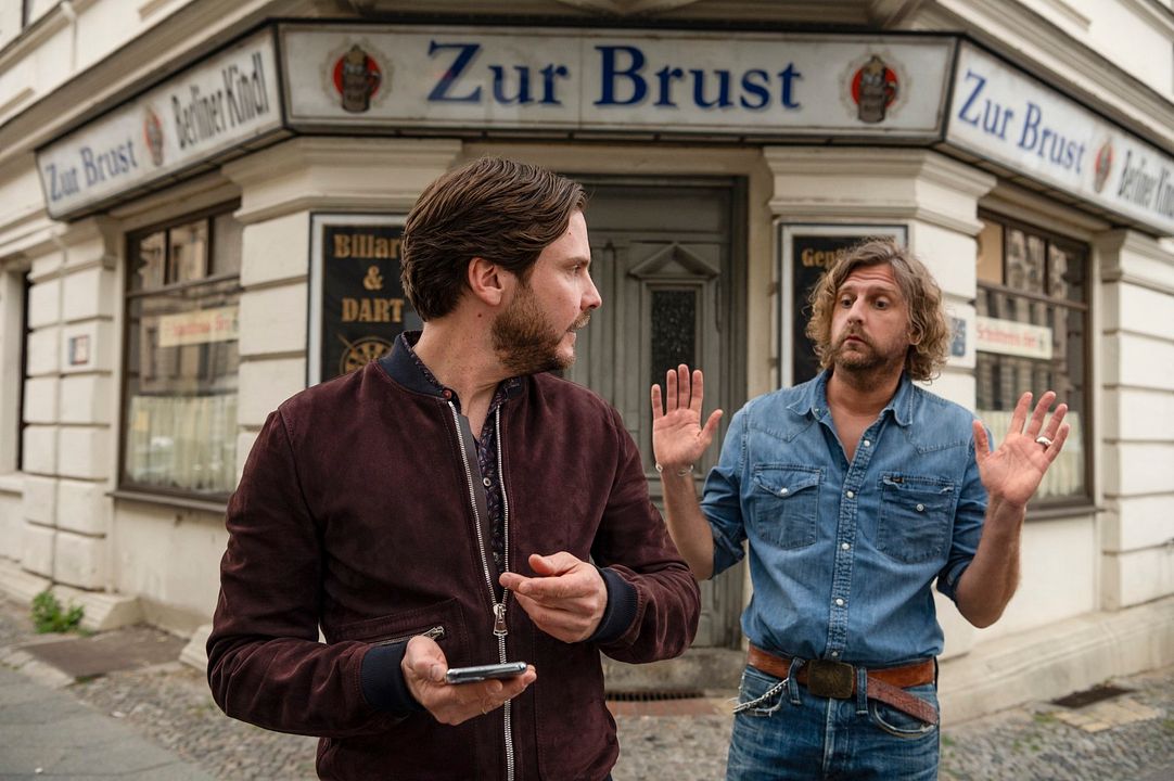 Nebenan : Bild Daniel Brühl