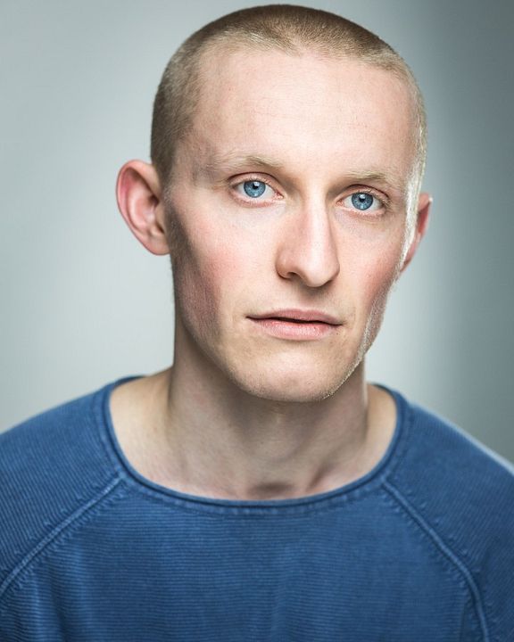 Kinoposter Adam Young (II)