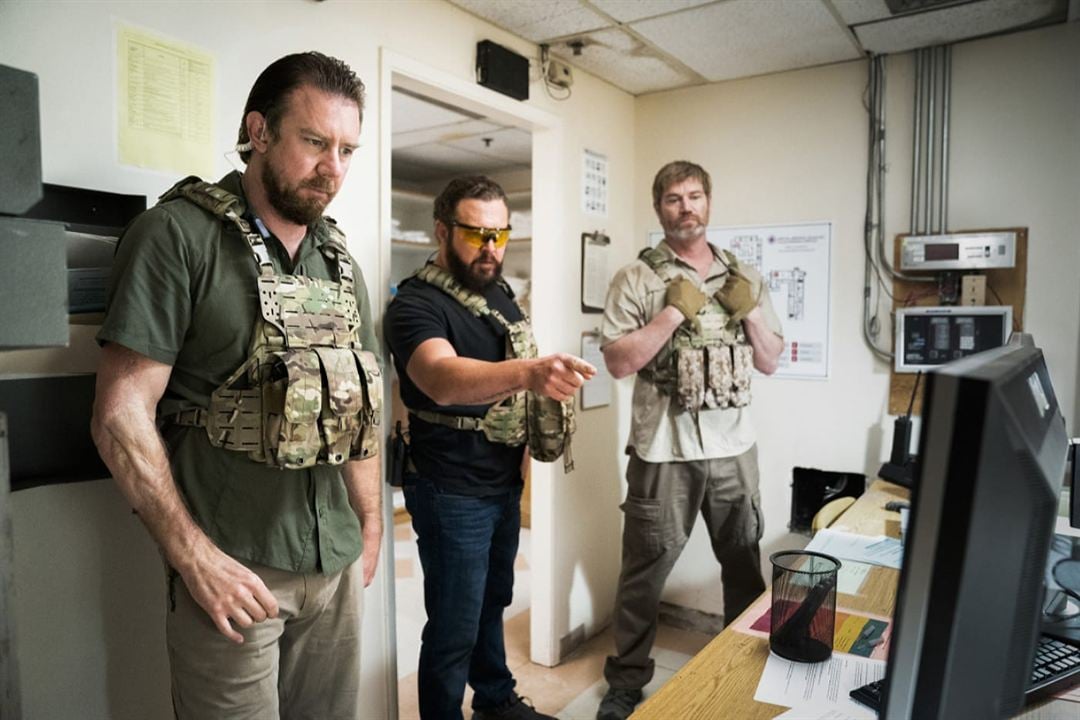 SEAL Team : Bild Scott Fox, Tyler Grey, A.J. Buckley