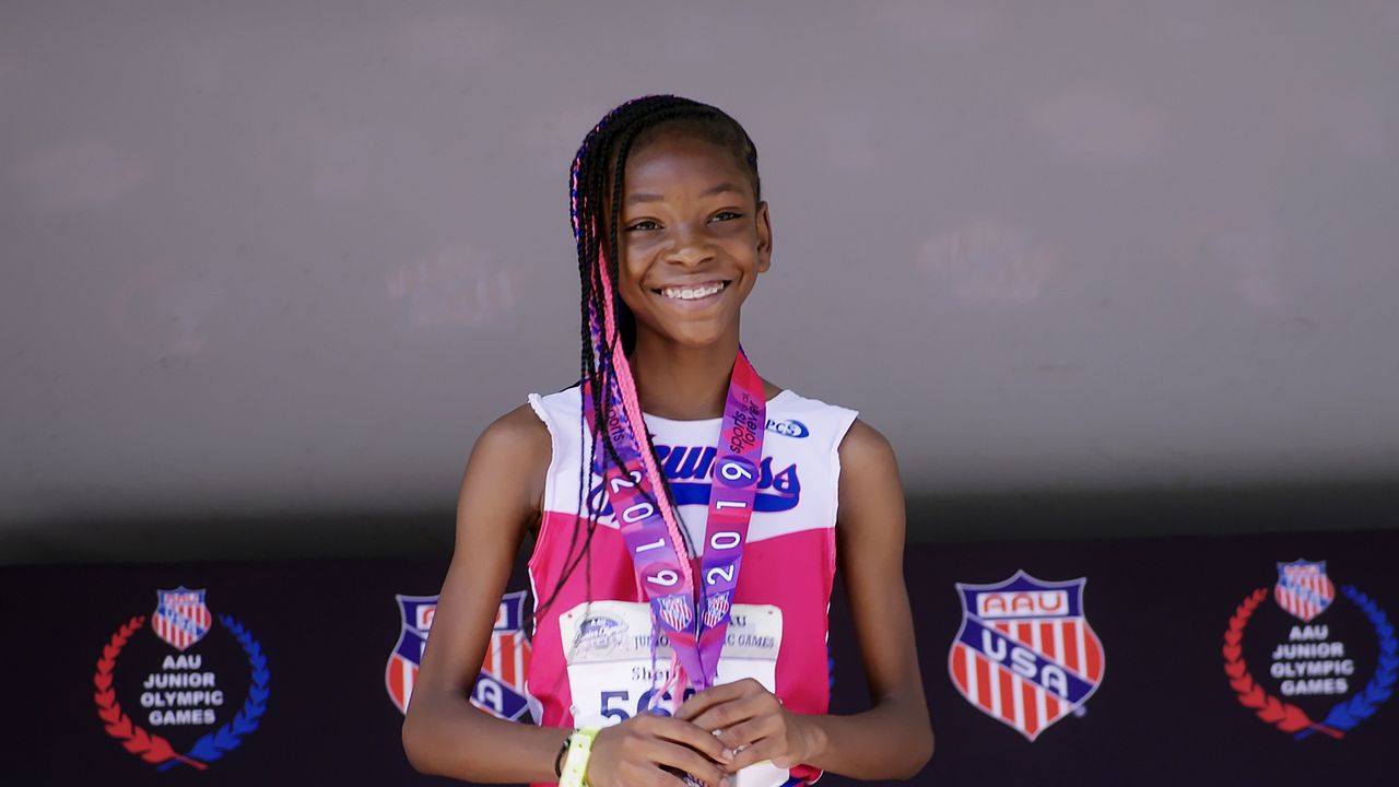 Drei Schwestern auf der richtigen Bahn : Bild