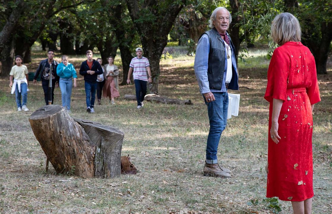 Bild Patrick Chesnais, Teïlo Azaïs, Violette Guillon, Luna Aglat, Benjamin Douba Paris