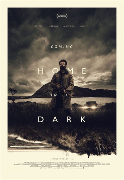 Coming Home In The Dark : Kinoposter