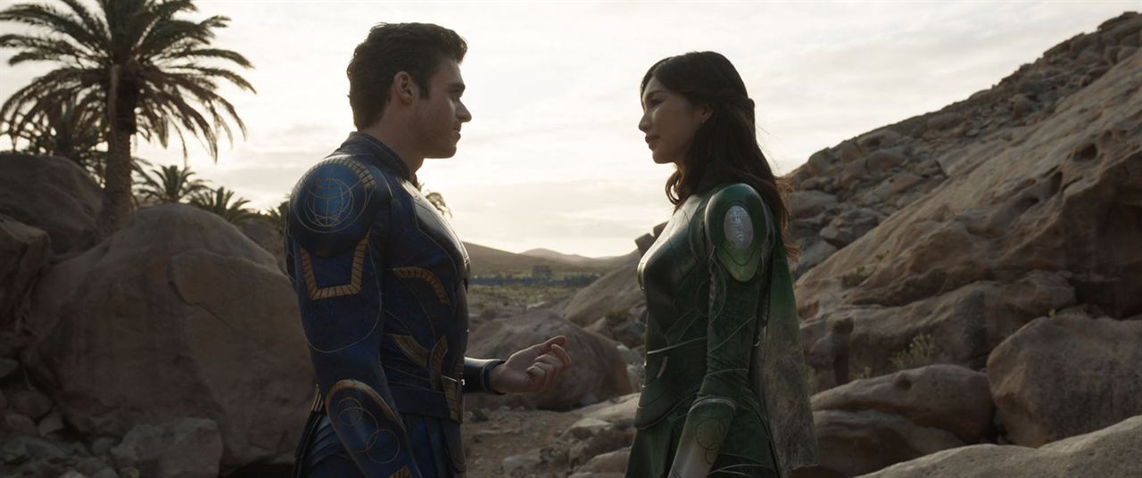 Eternals : Bild Richard Madden, Gemma Chan