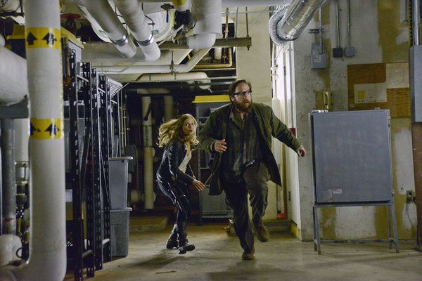 Revolution (2012) : Bild Tracy Spiridakos, Zak Orth