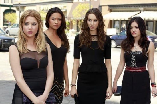 Pretty Little Liars : Bild Ashley Benson, Shay Mitchell, Troian Bellisario, Lucy Hale