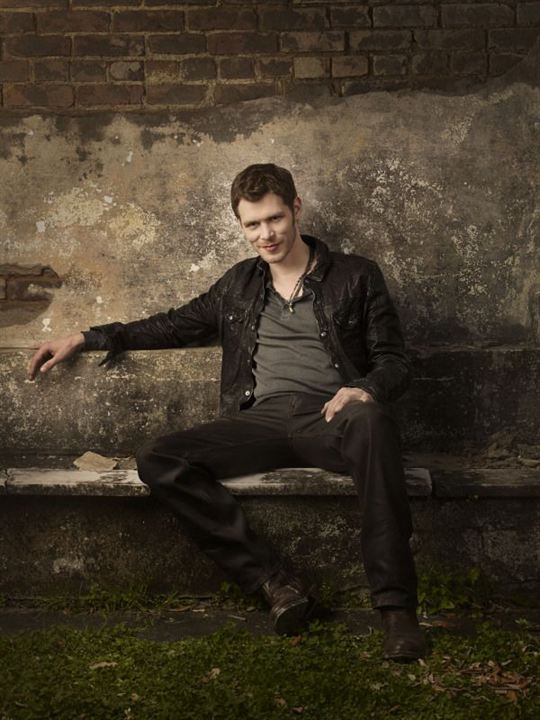 Vignette (magazine) Joseph Morgan