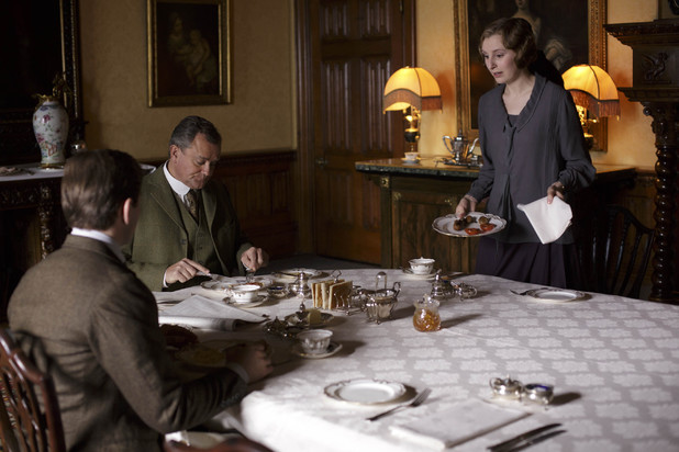 Downton Abbey : Bild Laura Carmichael, Allen Leech, Hugh Bonneville