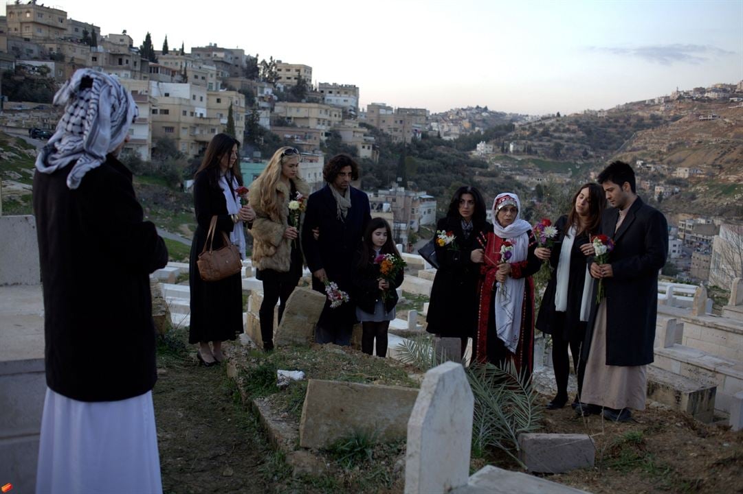 45 Minuten bis Ramallah : Bild Navid Akhavan, Karim Saleh, Julie Engelbrecht, Jackie Sawiris, Lara Sawalha