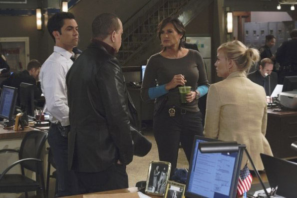 Law & Order: Special Victims Unit : Bild Danny Pino, Kelli Giddish, Mariska Hargitay