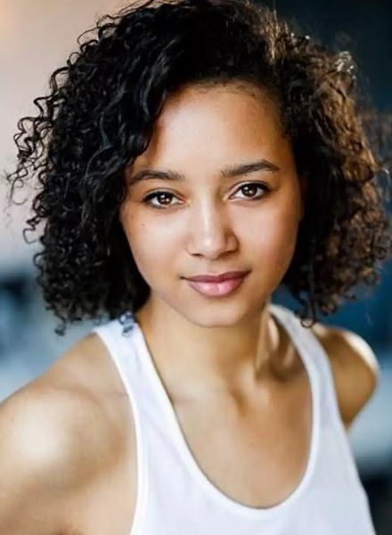 Kinoposter Emma Naomi