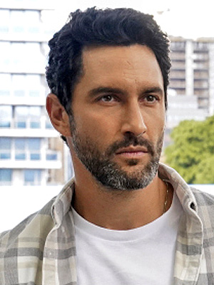 Kinoposter Noah Mills