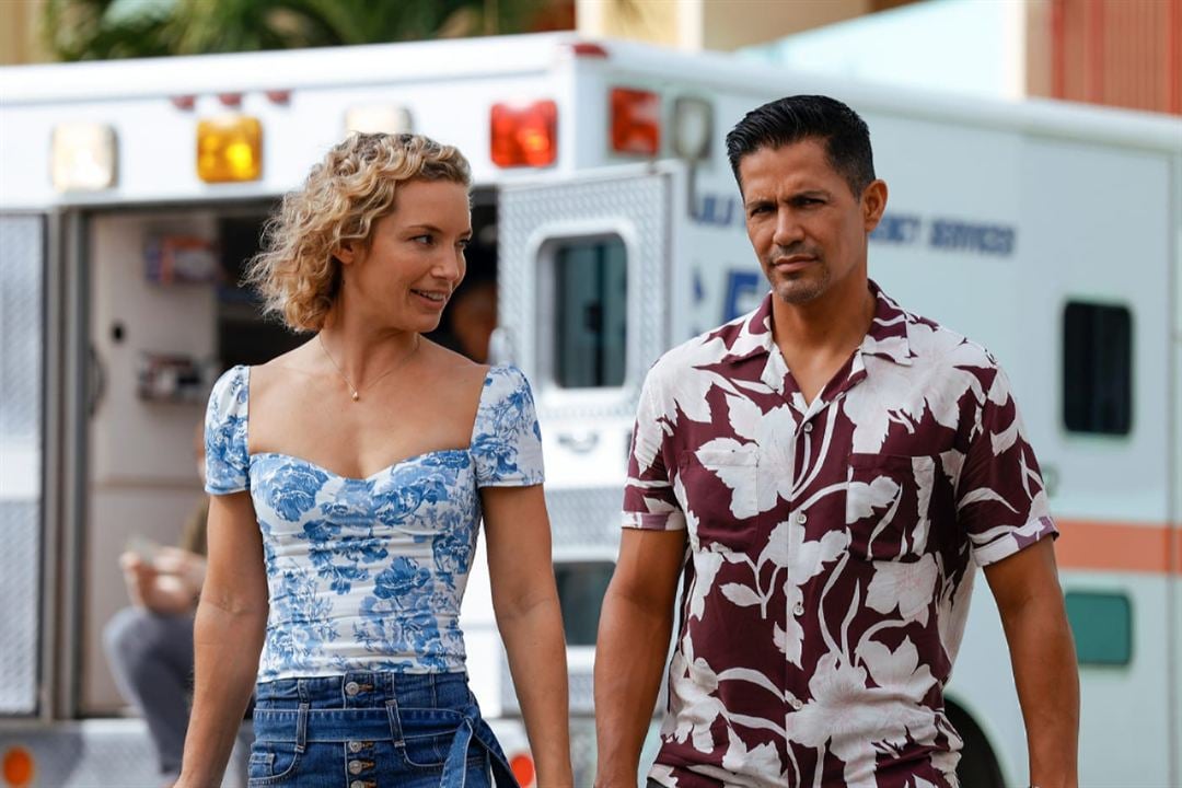 Magnum, P.I. (2018) : Bild Perdita Weeks, Jay Hernandez