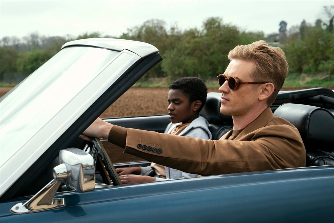 The Sandman : Bild Boyd Holbrook, Eddie Karanja