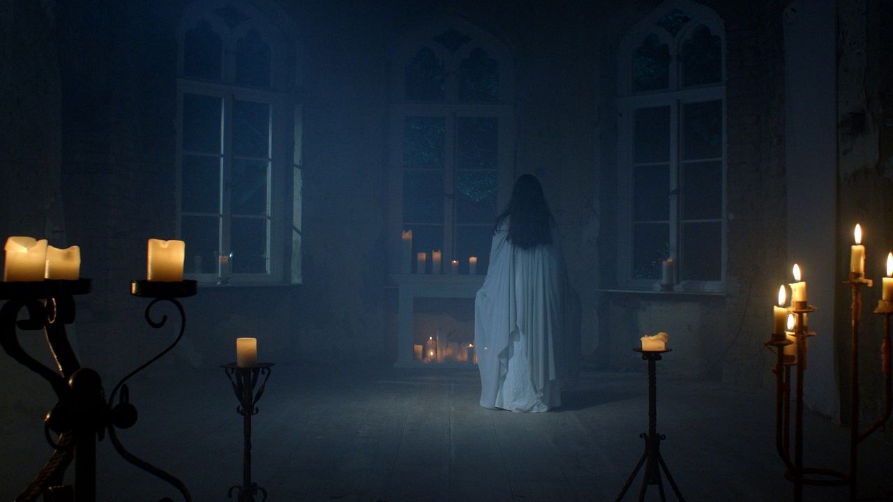 Hinter den Augen die Dämmerung : Bild