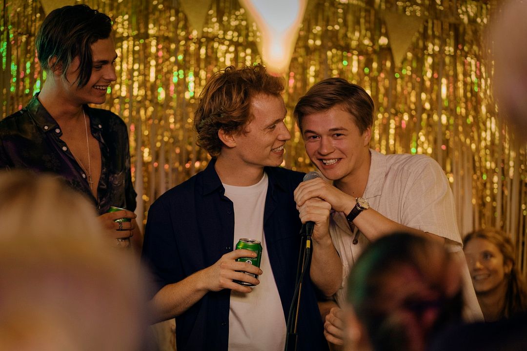 Pretty Young Thing : Bild