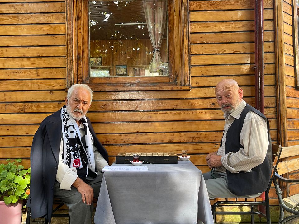 Askin Saati 19:03 : Bild