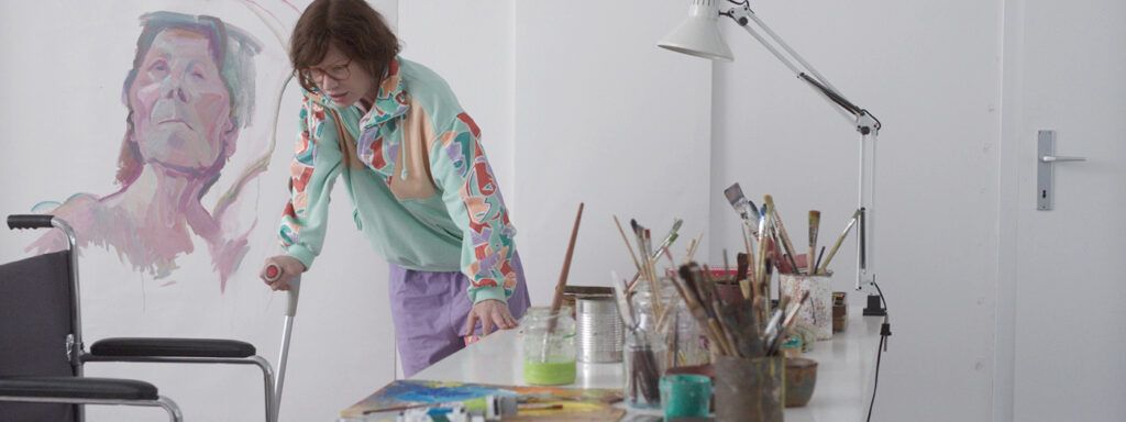 Mit einem Tiger schlafen : Bild Birgit Minichmayr