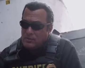 Trailer zu "Deadly Crossing".