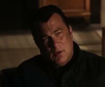 Trailer zur Doppelfolge "Urban Warfare - Russisch Roulette"