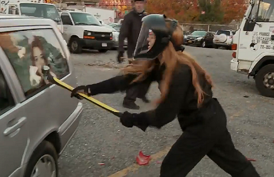 Ein Video von 'Funny or Die's Billy on the Street'