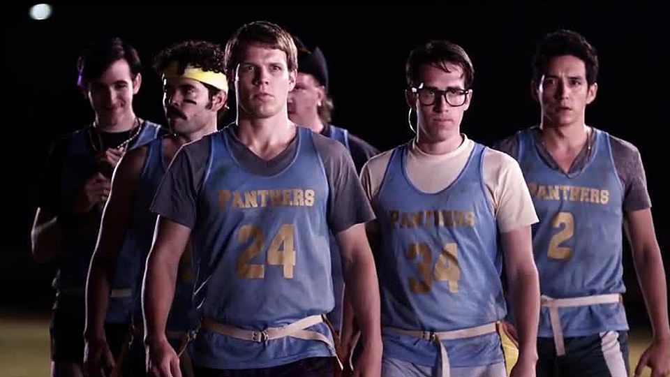 Balls Out Trailer OV - FILMSTARTS.de