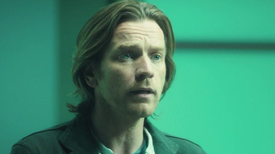 Verräter wie wir Trailer - Verräter wie wir Trailer DF - FILMSTARTS.de