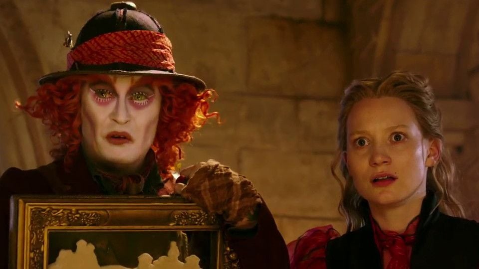 Alice im Wunderland 2: Hinter den Spiegeln Videos - Disney's Alice ...