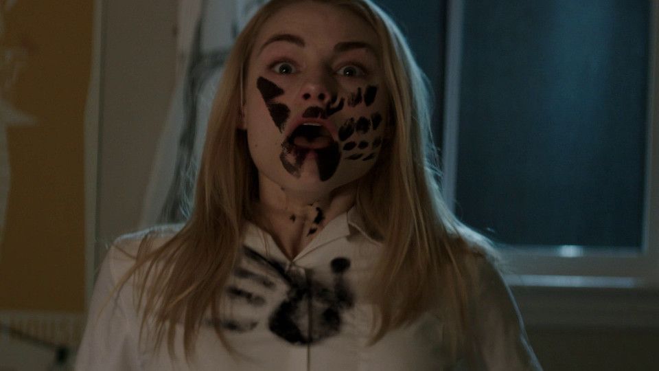 The Darkness Trailer DF FILMSTARTS.de