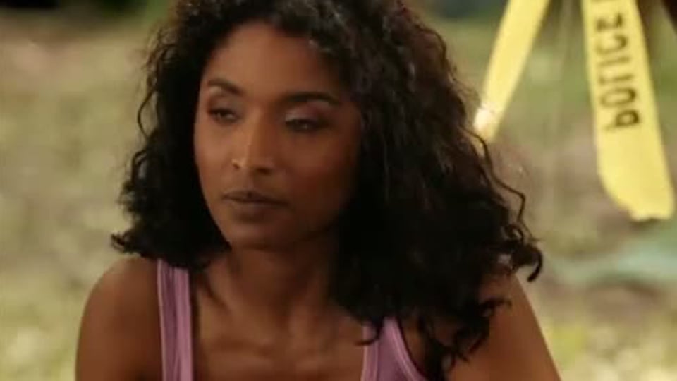 Death In Paradise Trailer DF - Trailer Death In Paradise - FILMSTARTS.de