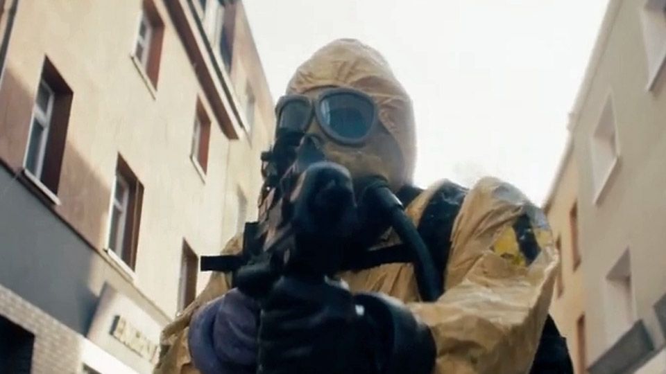 Sløborn - staffel 2 Trailer DF - Trailer Sløborn S0 - FILMSTARTS.de